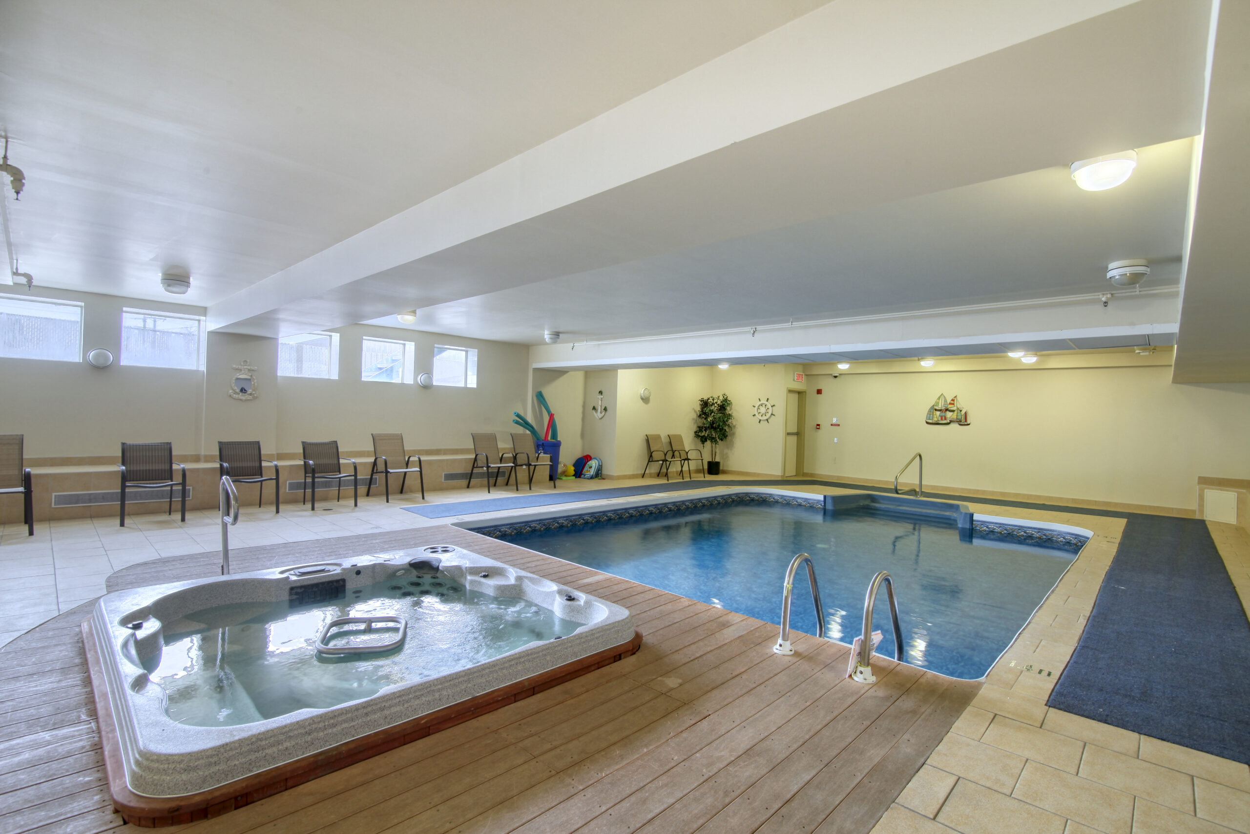 The pool and hot tub facilities at Residence Le Parc, showing the breadth of activity available to our seniors.